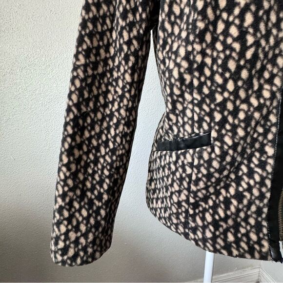 Bob Mackie Fleece Zip Up Jacket Pockets Brown Black Wearable Art - Picture 9 of 13